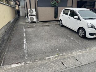 亀山駅 徒歩4分 1階の物件外観写真